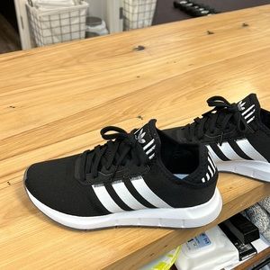 Adidas swift run x shoes